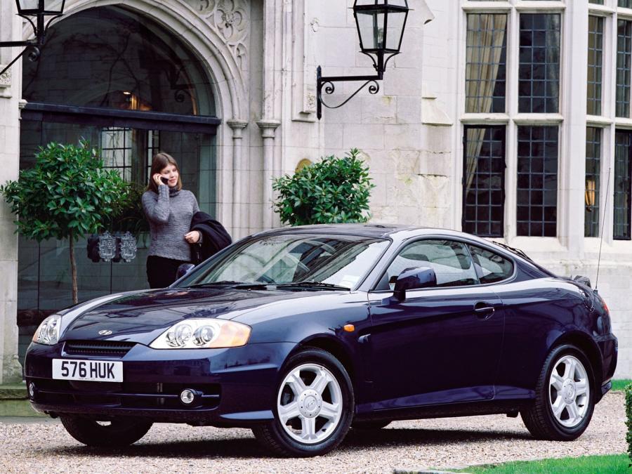  Hyundai Coupe 2002 года  (UK) (фото 3 из 3)